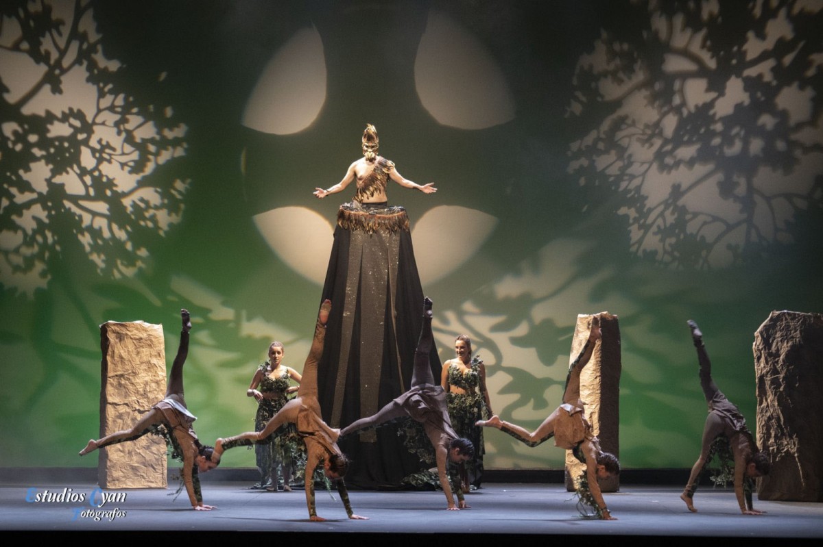 Gala Festera «Any i Mig (Sense Festa)»